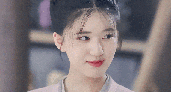 傅小司新动态：4月娱乐圈的科技与狠活