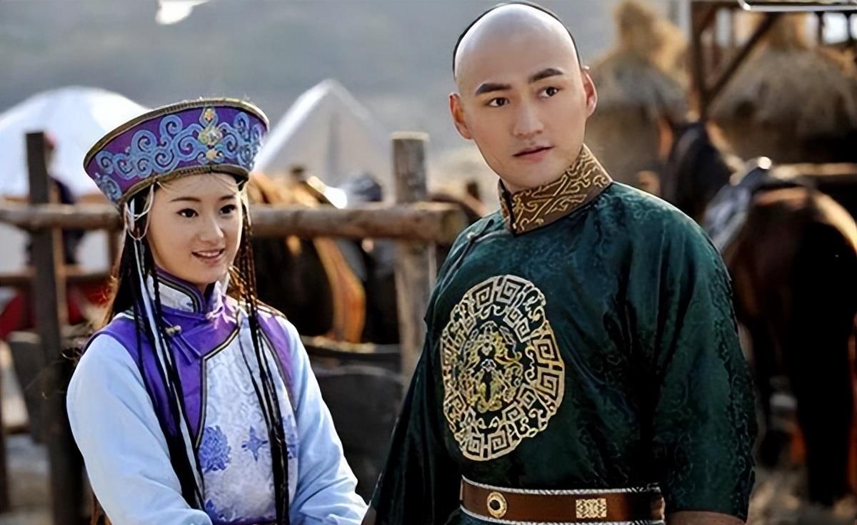 娱乐圈长得很像的明星_明星撞脸相似度排行_檀健次隋俊波撞脸分析