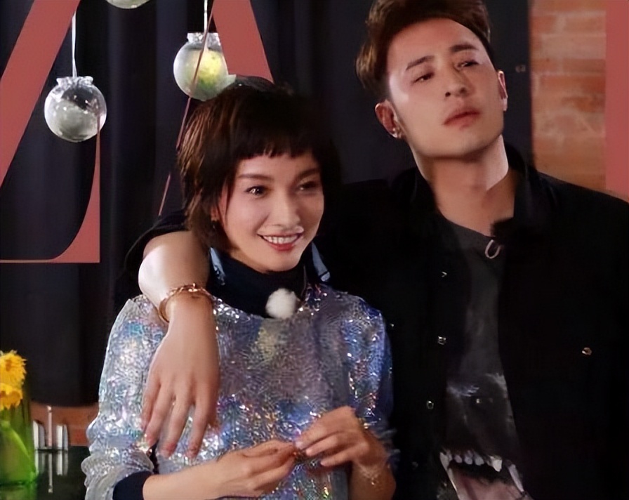 吴昕 主持人生涯 节目转型_吴昕娱乐圈小说