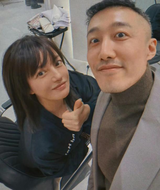 赵薇被封杀近4年后现状_赵薇近照曝光面相变化_赵薇现在还在娱乐圈吗